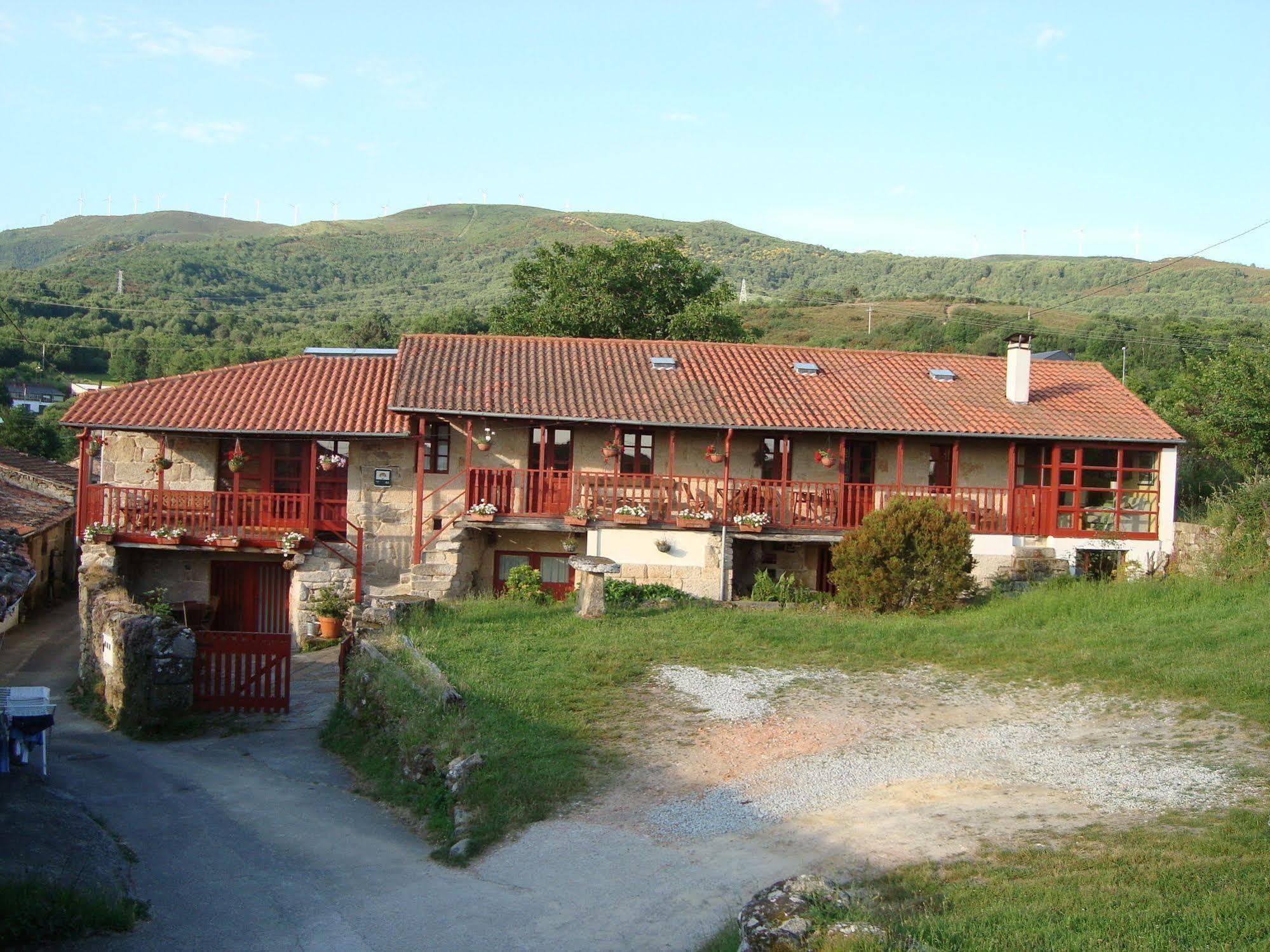 A Casa Da Eira Vendégház Cerreda Kültér fotó